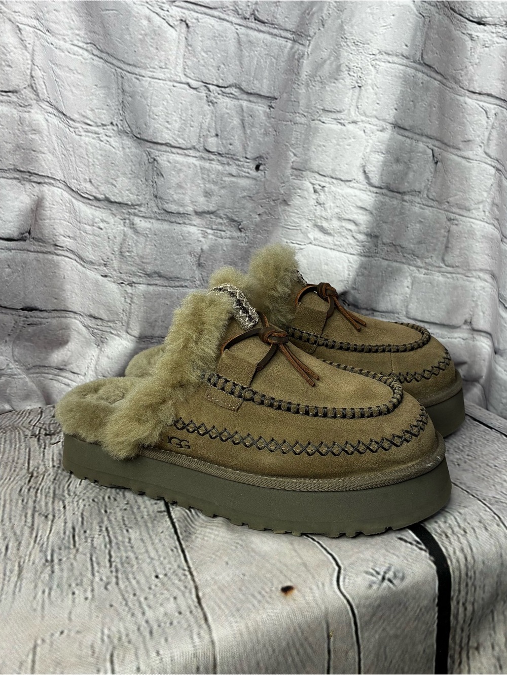 UGG DISQUETTE ALPINE HICKORY SUEDE COMFORT WOMEN'S PLATFORM CLOG SLIPPERS SIZE 8